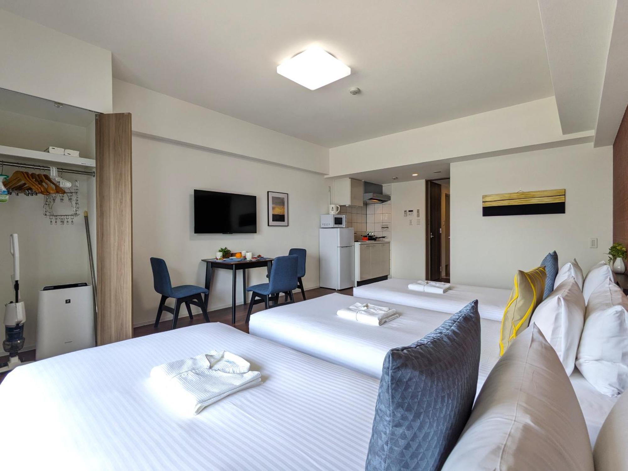 Eslead Hotel Namba Ebisu West Osaka Room photo